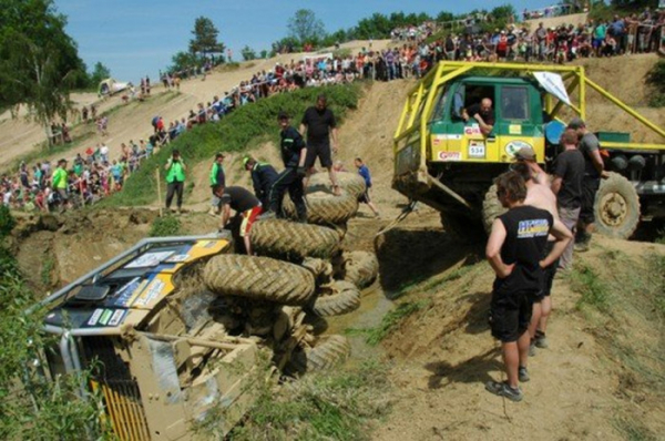 Soutěž Truck trial pokračuje dalším soutěžním víkendem v Milovicích